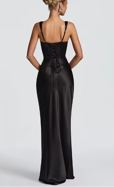 Isabella Moretti - Vestido Elegante